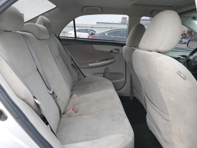 5YFBU4EE1CP048044 - 2012 TOYOTA COROLLA BASE SILVER photo 10