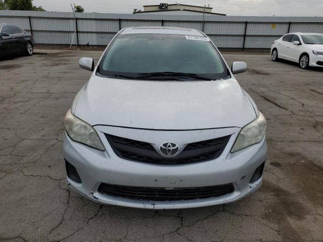 5YFBU4EE1CP048044 - 2012 TOYOTA COROLLA BASE SILVER photo 5