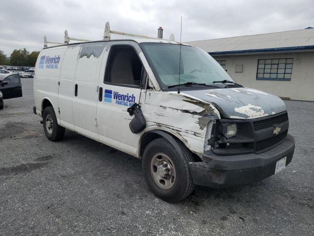 1GC2GTBG0A1121736 - 2010 CHEVROLET EXPRESS G3 WHITE photo 4