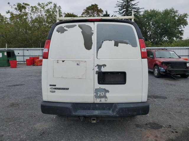 1GC2GTBG0A1121736 - 2010 CHEVROLET EXPRESS G3 WHITE photo 6