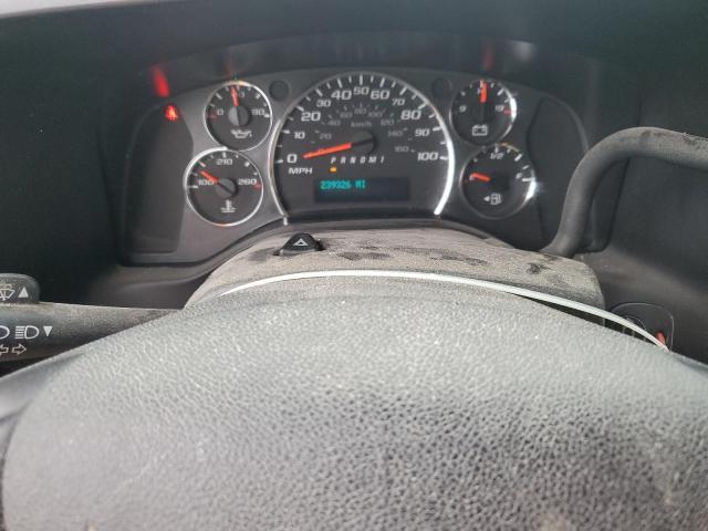 1GC2GTBG0A1121736 - 2010 CHEVROLET EXPRESS G3 WHITE photo 9