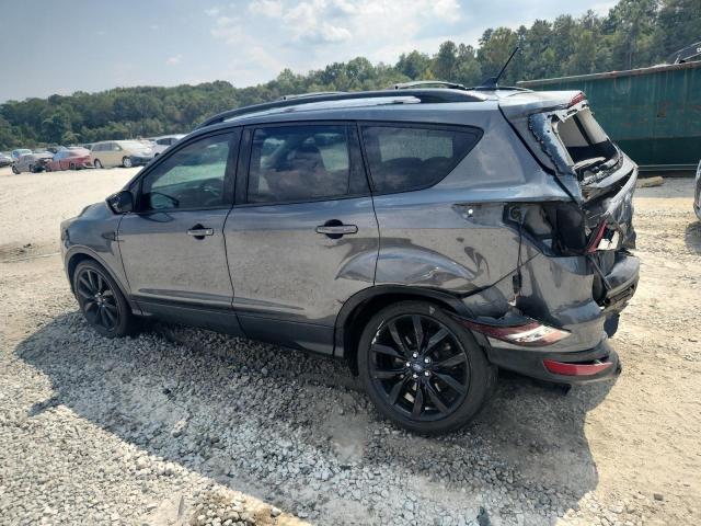 1FMCU0GD7JUA60597 - 2018 FORD ESCAPE SE GRAY photo 2