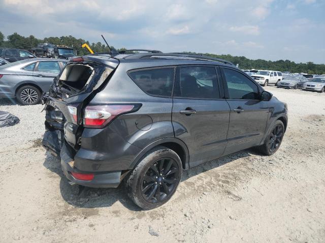 1FMCU0GD7JUA60597 - 2018 FORD ESCAPE SE GRAY photo 3