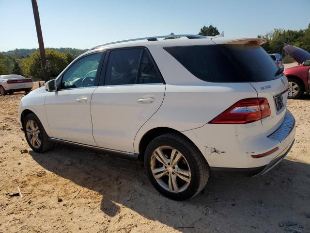 4JGDA5HB4FA459872 - 2015 MERCEDES-BENZ ML 350 4MATIC WHITE photo 2