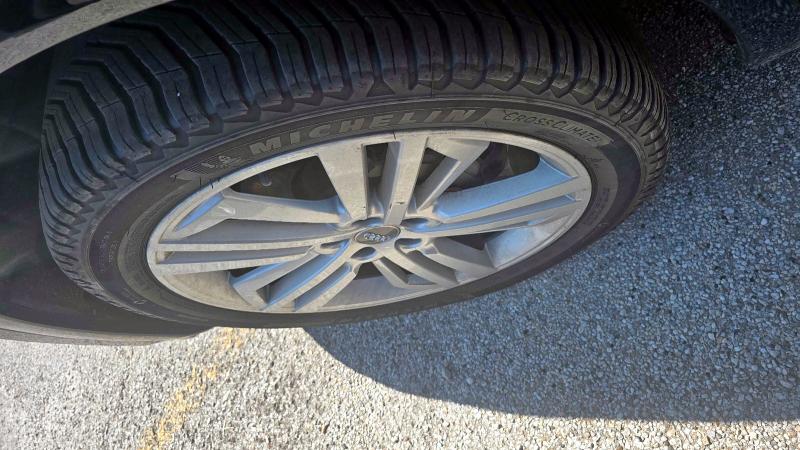 WA1BNAFY7J2165217 - 2018 AUDI Q5 PREMIUM PLUS BLACK photo 11