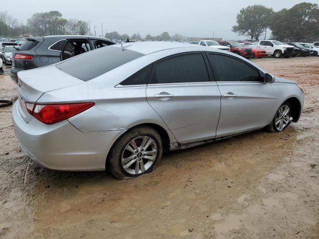 5NPEB4AC5DH696623 - 2013 HYUNDAI SONATA GLS SILVER photo 3