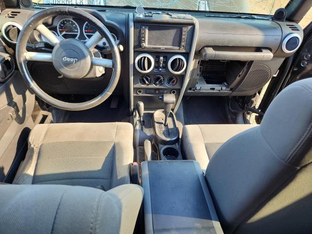 1J4GA59158L531543 - 2008 JEEP WRANGLER UNLIMITED SAHARA BLACK photo 8