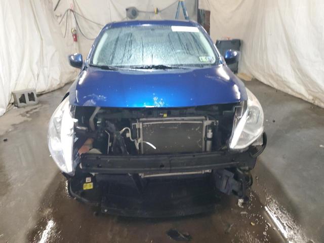 3N1CN7AP1KL808434 - 2019 NISSAN VERSA S ლურჯი ფოტო 5