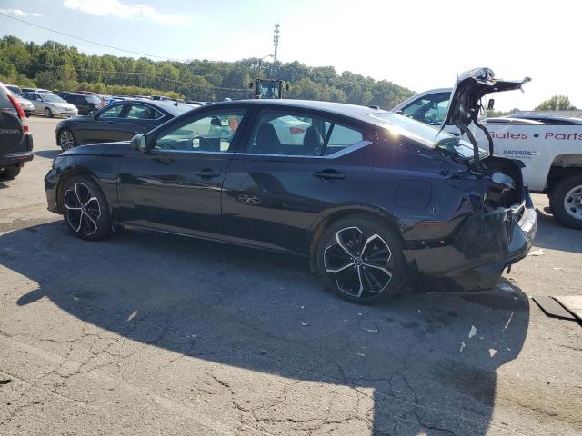 1N4BL4CV0PN324213 - 2023 NISSAN ALTIMA SR Schwarz Foto 2