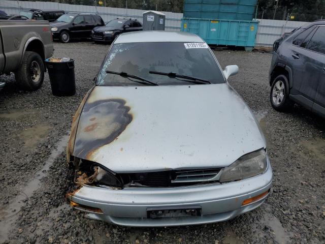 4T1BF12K3TU127720 - 1996 TOYOTA CAMRY LE SILVER photo 5