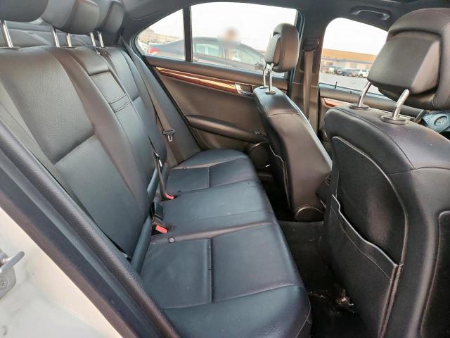 WDDGF5EB0BA444843 - 2011 MERCEDES-BENZ C 300 白色 照片 10