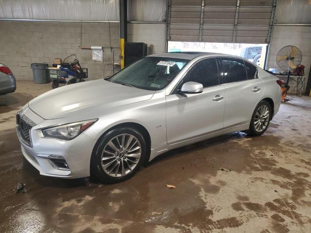 2019 INFINITI Q50 LUXE, 