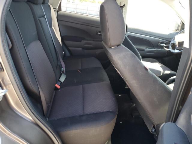JA4AP3AU5HZ020684 - 2017 MITSUBISHI OUTLANDER ES GRAY photo 11