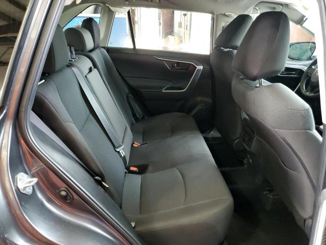 2T3G1RFV9NC317086 - 2022 TOYOTA RAV4 LE CHARCOAL photo 11