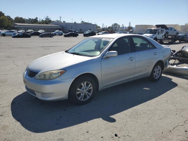 2005 TOYOTA CAMRY LE, 