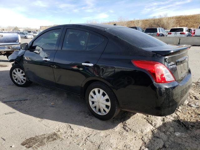 3N1CN7AP8JL809966 - 2018 NISSAN VERSA S BLACK photo 2