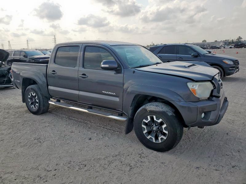 5TFJU4GN4DX045019 - 2013 TOYOTA TACOMA DOUBLE CAB PRERUNNER GRAY photo 4