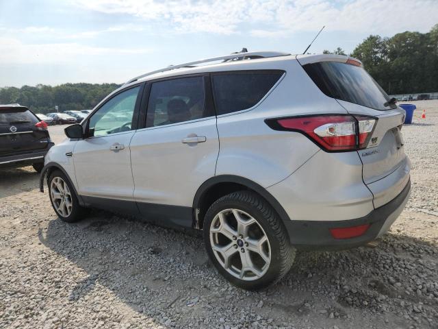1FMCU0JD2HUD33996 - 2017 FORD ESCAPE TITANIUM Күміс фото 2
