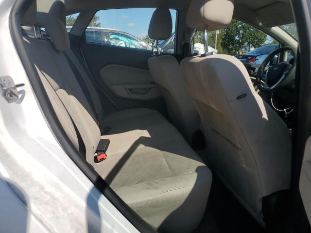 3FADP4BJ1KM124195 - 2019 FORD FIESTA SE 白色 照片 10