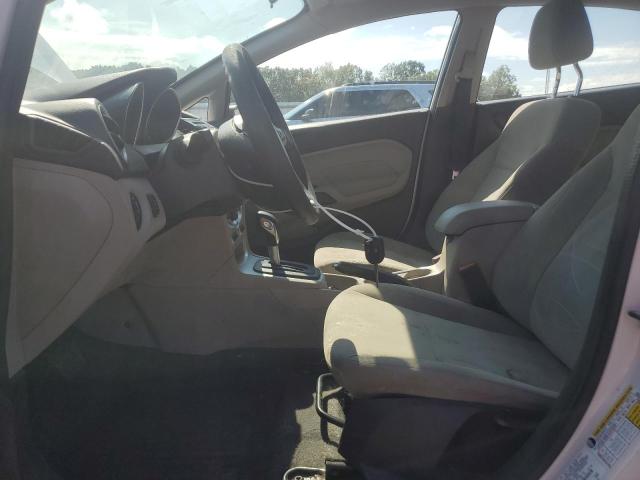 3FADP4BJ1KM124195 - 2019 FORD FIESTA SE 白色 照片 7