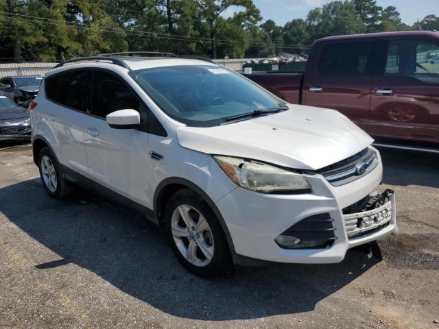 1FMCU0G97DUA98024 - 2013 FORD ESCAPE SE أبيض صورة 4