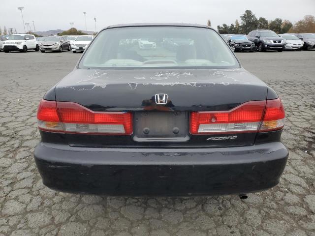 JHMCG66581C014676 - 2001 HONDA ACCORD LX BLACK photo 6