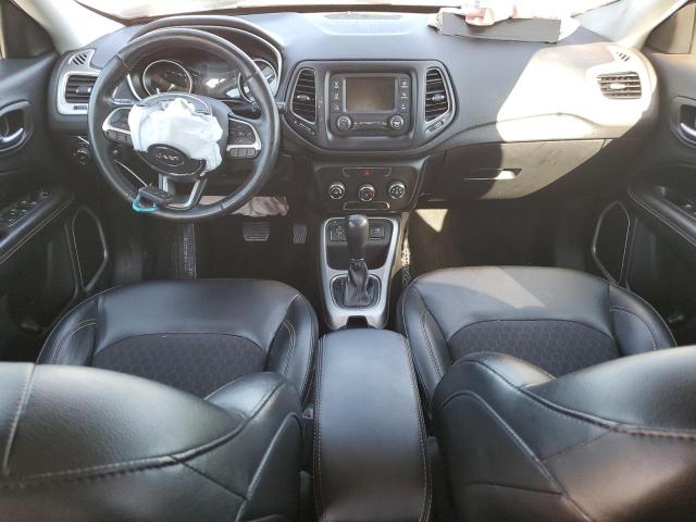 3C4NJCBBXJT356141 - 2018 JEEP COMPASS LATITUDE Qara foto 8