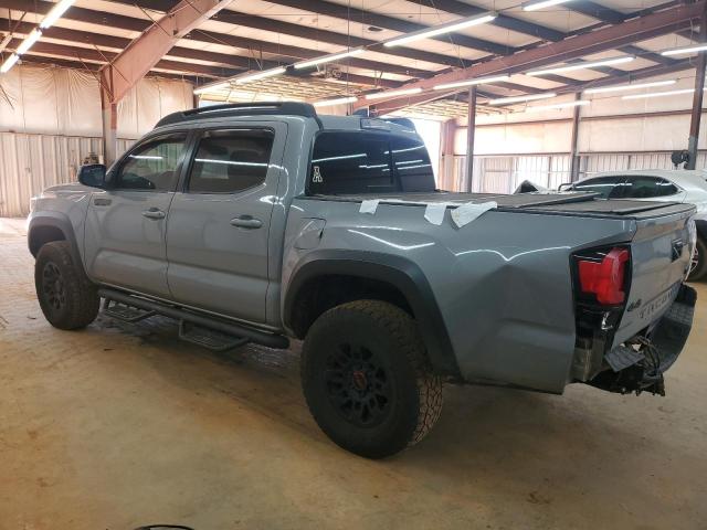 5TFCZ5ANXHX118120 - 2017 TOYOTA TACOMA DOUBLE CAB ნაცრისფერი ფოტო 2