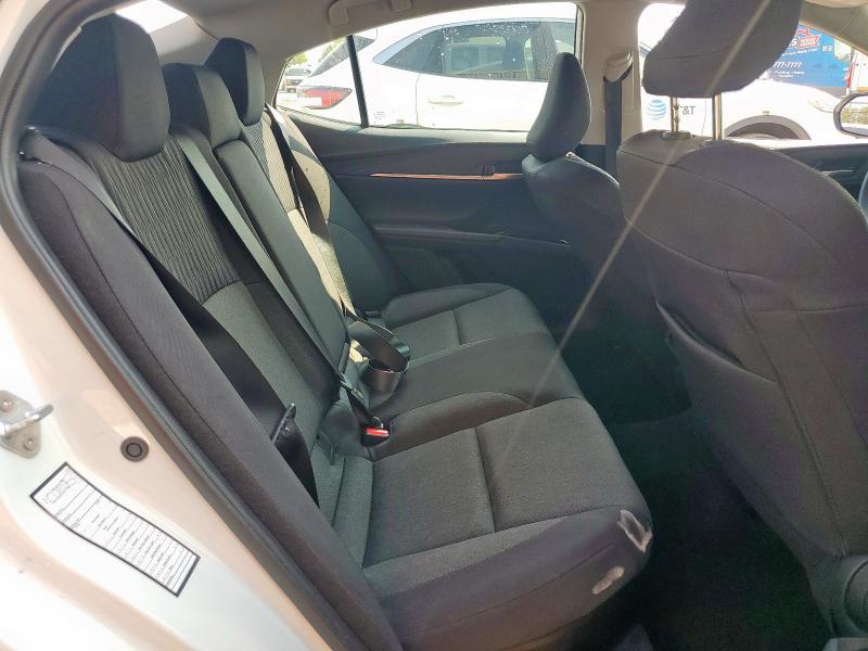 4T1DAACK4SU133577 - 2025 TOYOTA CAMRY XSE WHITE photo 10