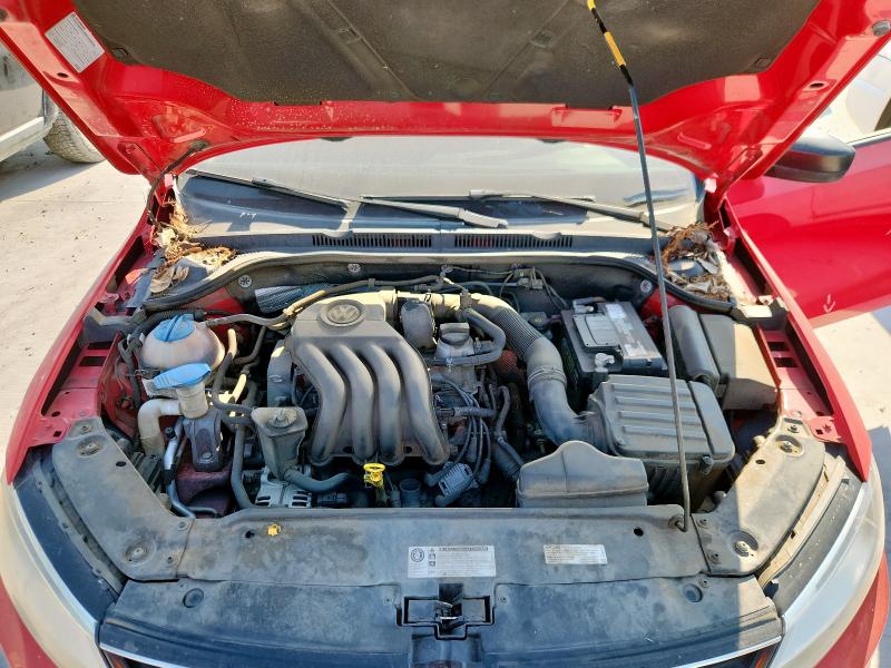 3VW2K7AJXFM336681 - 2015 VOLKSWAGEN JETTA BASE RED photo 11
