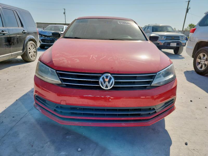 3VW2K7AJXFM336681 - 2015 VOLKSWAGEN JETTA BASE RED photo 5