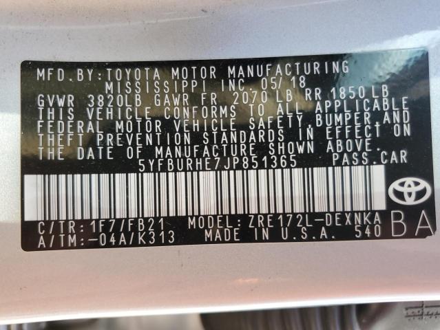 5YFBURHE7JP851365 - 2018 TOYOTA COROLLA L SILVER photo 12