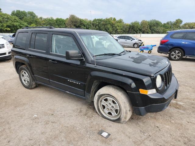 1C4NJPBA0ED925654 - 2014 JEEP PATRIOT SPORT BLACK photo 4