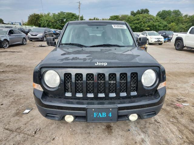 1C4NJPBA0ED925654 - 2014 JEEP PATRIOT SPORT BLACK photo 5