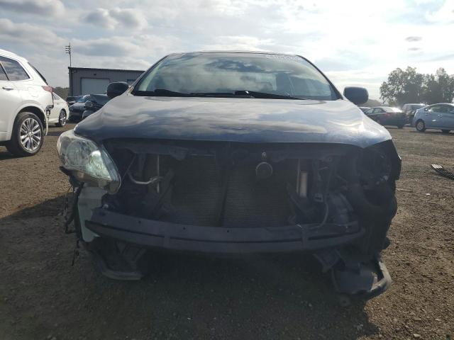 2T1BU4EEXDC991972 - 2013 TOYOTA COROLLA BASE BLUE photo 5