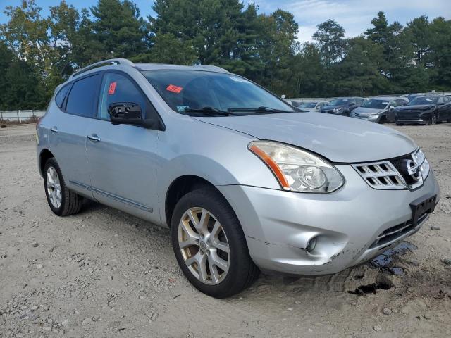 JN8AS5MV5DW659202 - 2013 NISSAN ROGUE S SILVER photo 4