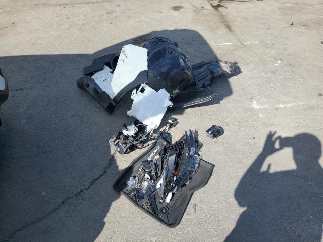 JF2GUHDC4S8229471 - 2025 SUBARU CROSSTREK PREMIUM 白色 照片 13