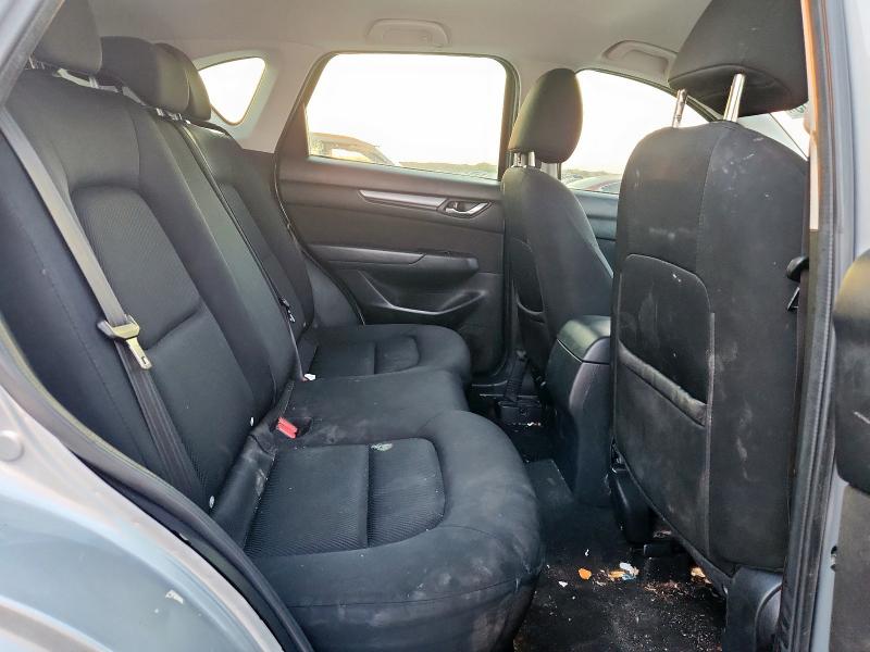 JM3KFABM8K1650048 - 2019 MAZDA CX-5 SPORT ვერცხლისფერი ფოტო 11