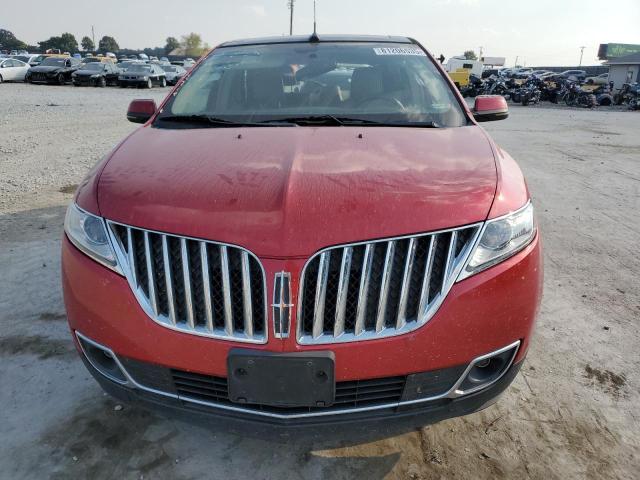 2LMDJ8JK1CBL16734 - 2012 LINCOLN MKX RED photo 5