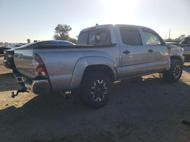 5TFJU4GNXEX052557 - 2014 TOYOTA TACOMA DOUBLE CAB PRERUNNER SILVER photo 3