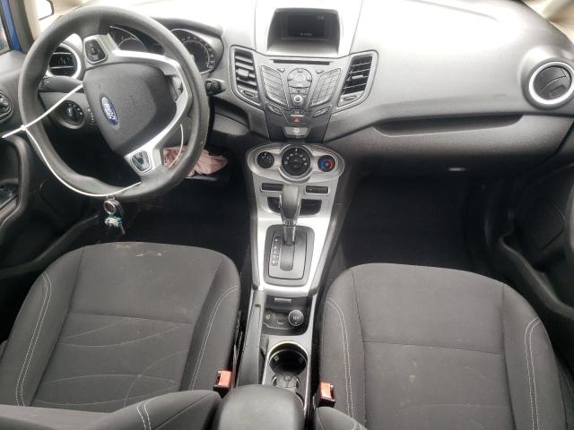 3FADP4BJ7JM129898 - 2018 FORD FIESTA SE 蓝色 照片 8