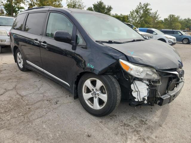 5TDKZ3DC4KS015900 - 2019 TOYOTA SIENNA LE 黑色 照片 4