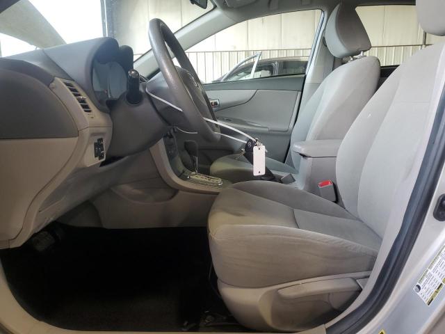 2T1BU4EE5AC249586 - 2010 TOYOTA COROLLA BASE SILVER photo 7
