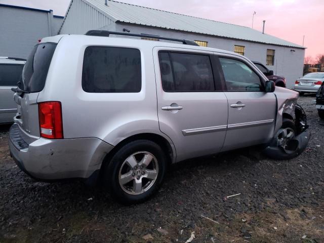 5FNYF4H63BB071036 - 2011 HONDA PILOT EXL SILVER photo 3