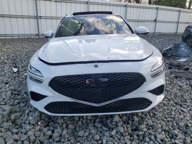 KMTG54TE2NU091076 - 2022 GENESIS G70 BASE WHITE photo 5