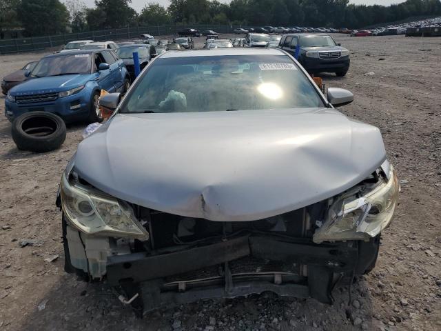 4T1BF1FK7CU165042 - 2012 TOYOTA CAMRY BASE SILVER photo 5