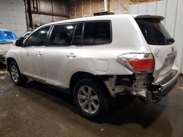 5TDZA3EH4DS035423 - 2013 TOYOTA HIGHLANDER BASE WHITE photo 2