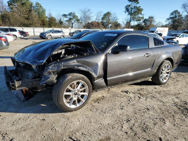 1ZVHT82H285156094 - 2008 FORD MUSTANG GT CHARCOAL photo 1