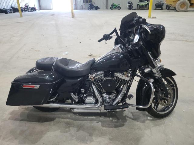 2011 HARLEY-DAVIDSON FLHX, 