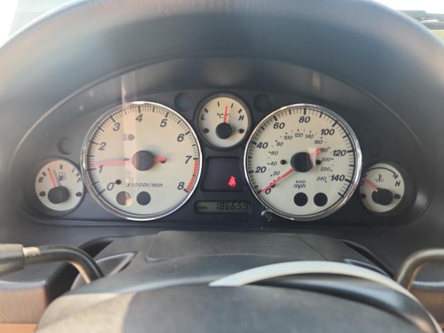 JM1NB353X10205329 - 2001 MAZDA MX-5 MIATA BASE GREEN photo 9